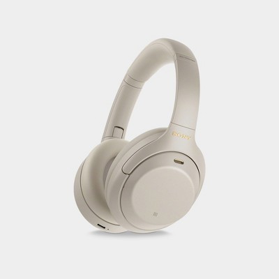 Noise cancelling discount headphones on sale