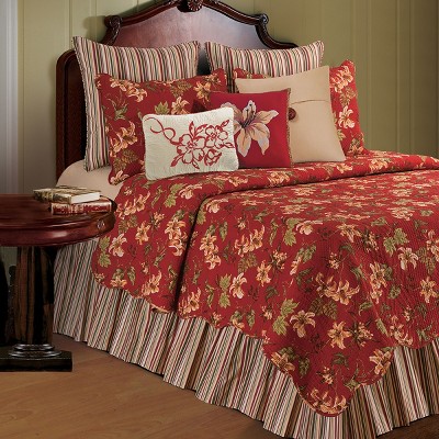 C&F Home Lily Garden Full/Queen Quilt