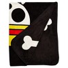 Great Eastern Entertainment Co. One Piece Straw Hat Pirates 22 x 17 Inch Skull Logo Blanket - 2 of 4