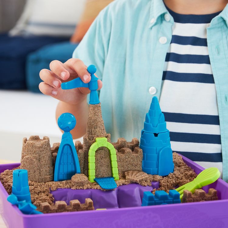 Kinetic Sand Beach Castle Playset, 4 of 10