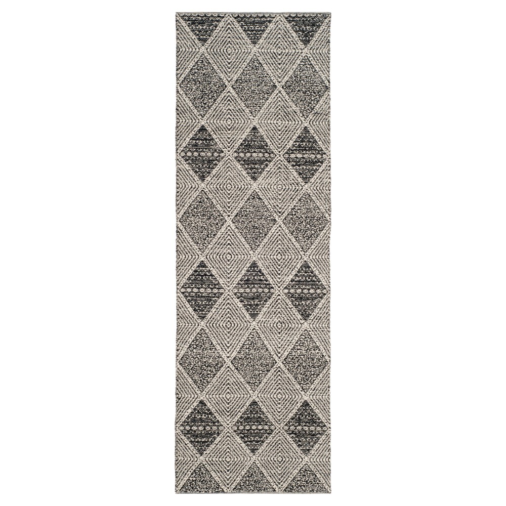  Runner Black Geometric Woven