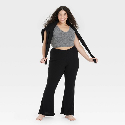 Women's Cozy Ribbed Crossover Waistband Flared Legging Pants - Colsie™  Black M : Target