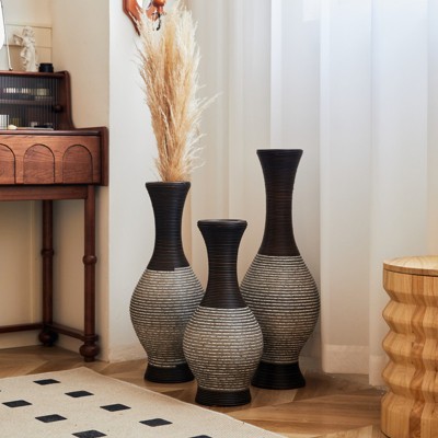 Aukfa Set of 3 Brown Decorative Floor Vases with Metal Stands – Tall PVC Vases with Artificial Vine Texture