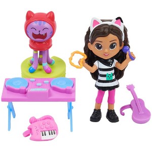 Gabby's Dollhouse, Kitty Karaoke Set with 2 Toy Figures, 2 Accessories, Delivery and Furniture Piece, Kids Toys for Ages 3 and up - 1 of 1