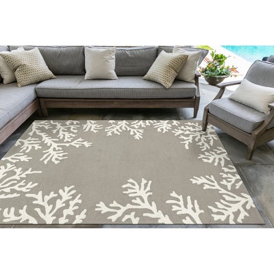 Coral Elegance 5' x 7' Rectangular Hand-Tufted Synthetic Rug in Coral and Silver