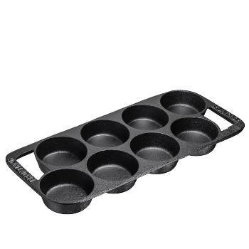 Heart-shaped cast iron cookie pan 4 1/2 wide x 8 1/4 including handle -  Lil Dusty Online Auctions - All Estate Services, LLC