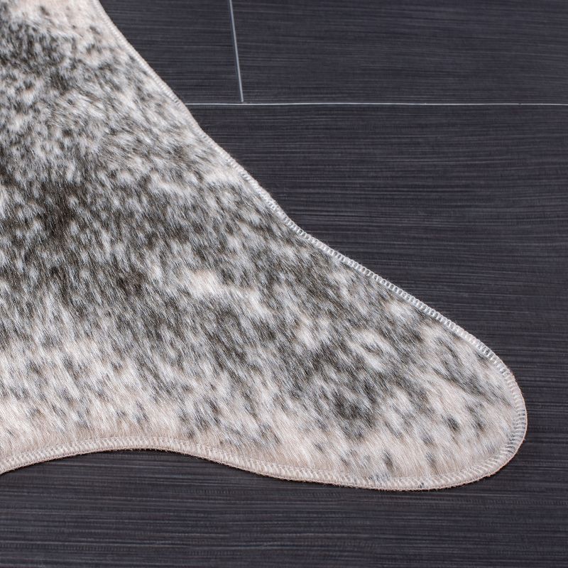 Faux Cow Hide FCH201 Power Loomed Area Rug  - Safavieh, 3 of 7