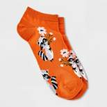 Women's Raccoons Low Cut Socks - Xhilaration™ Orange 4-10