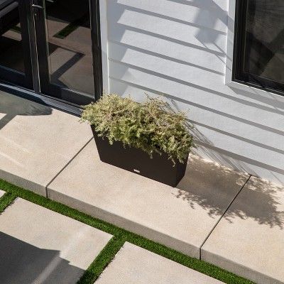 Black 31" Recycled Plastic Outdoor/Indoor Planter Set