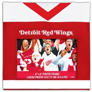 MasterPieces Team Jersey Uniformed Picture Frame - NHL Detroit Red Wings - 1 of 3