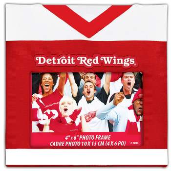 MasterPieces Team Jersey Uniformed Picture Frame - NHL Detroit Red Wings