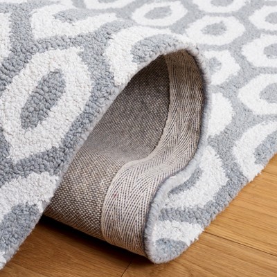 Ivory and Grey Hand-Tufted Wool and Viscose 5' x 8' Geometric Area Rug