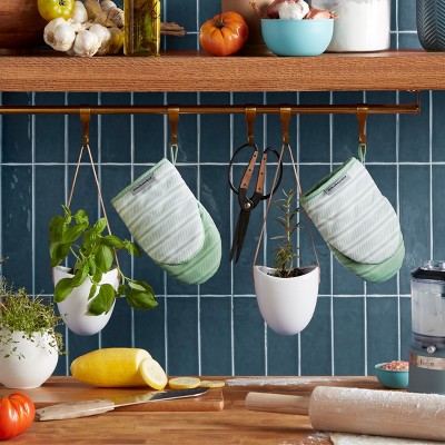 KitchenAid Albany Mini Oven Mitts 2-Pack - Thumbnail 4