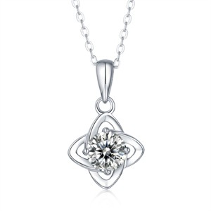 Guili 1ctw Elegant Four-Pointed Orbital Star Pendant Layering Necklace with Lab-Created Moissanite – Unique and Sparkling Design - 1 of 3
