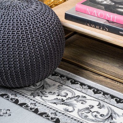 Light Gray and Cream Synthetic Reversible 4' x 6' Area Rug