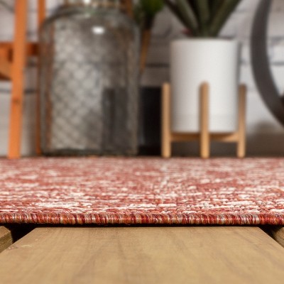 Red and Taupe Medallion Flatweave Indoor/Outdoor Runner Rug