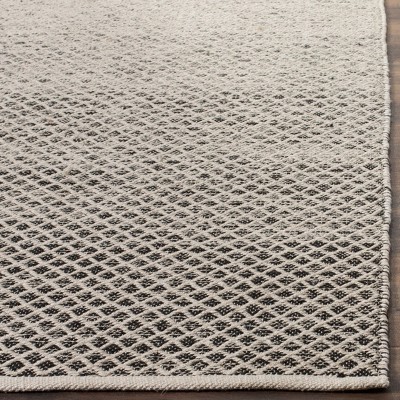 Coastal Charm Black/Ivory Cotton Handwoven 27" Area Rug