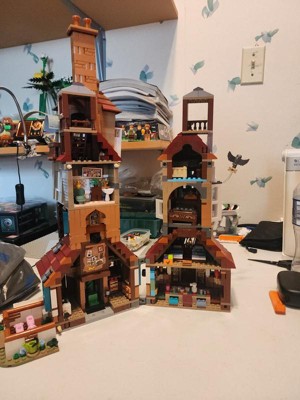 thumbnail image 2 of LEGO Harry Potter The Burrow Collectors' Building Set (6471383) - 5.72 Lbs Of Magic 2 of 4