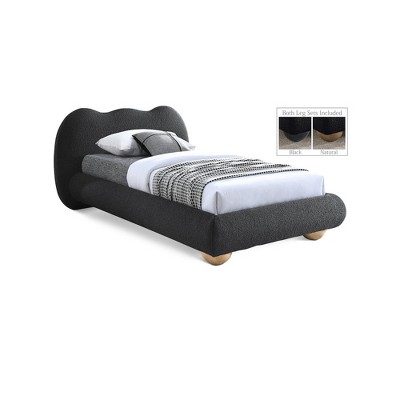 Meridian Furniture,Hyde Boucle Fabric Bed