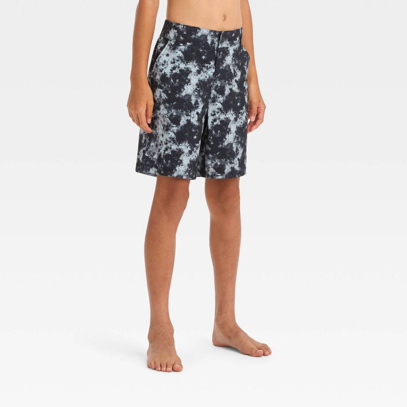 Boys&#39; Hybrid Tie-Dye Swim Shorts - art class&#8482;, 1 of 5