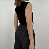 Women's Velvet Boxy Cropped Vest - Et Clet - 3 of 4