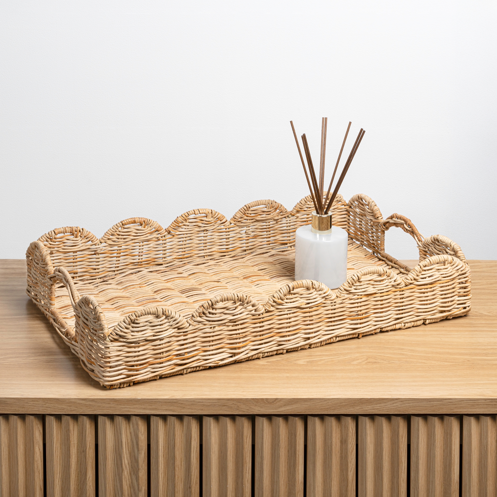 happimess Scalloped 21.5" Southwestern Cottage Hand-Woven Rattan Tray with Handles, Light Brown