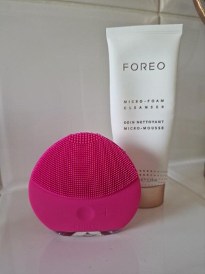 : Luna Dual-sided Mini Foreo Cleansing Facial Silicone Target Brush 2