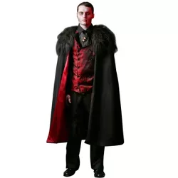 HalloweenCostumes.com Plus Size Deluxe Men's Vampire Costume