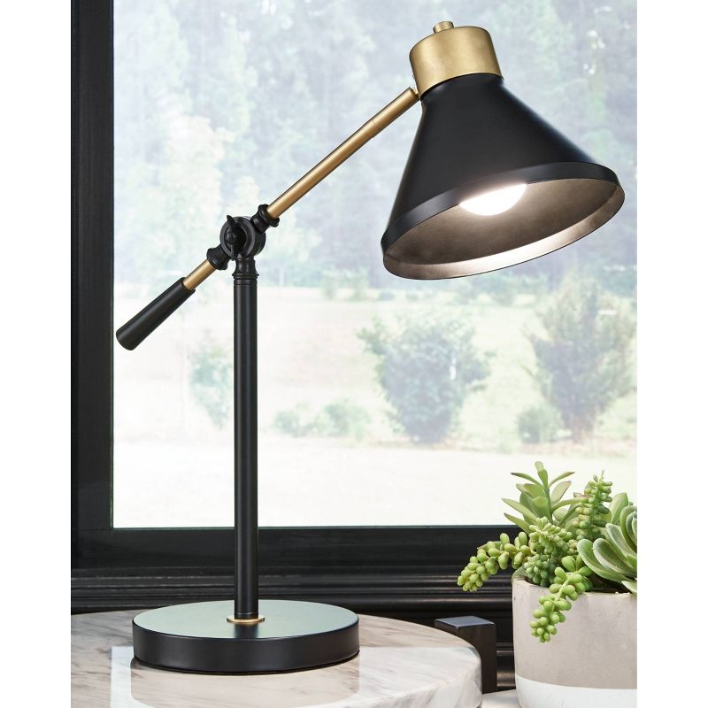 Garville Metal Table Lamp Black/Gold - Signature Design by Ashley, 2 of 4