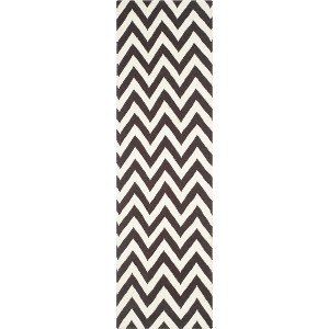 Dhurries DHU557 Hand Woven Flat Weave Indoor Rugs - Safavieh - 1 of 4