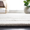 Kilim KLM450 Hand Woven Area Rug  - Safavieh - 4 of 4