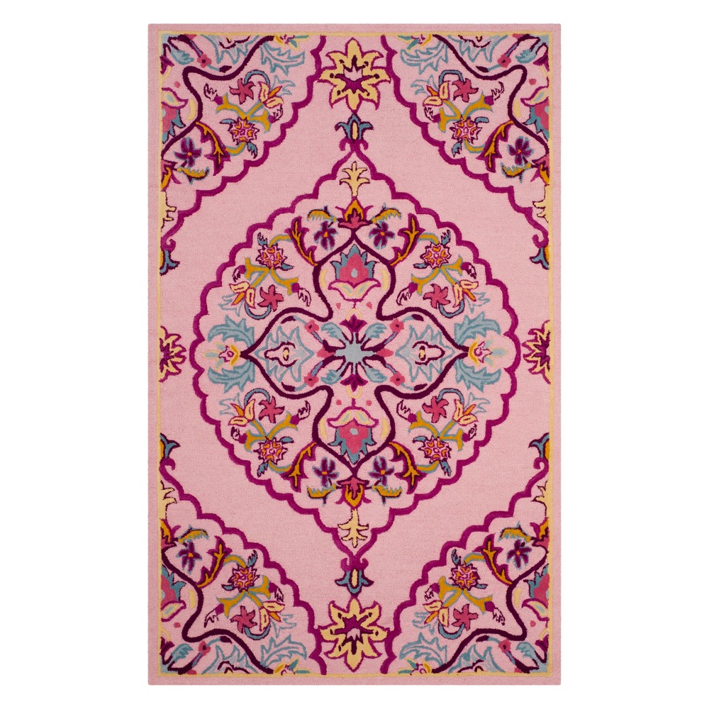 4'x6' Medallion Area Rug Pink - Safavieh