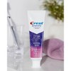 Crest 3D White Whitening Toothpaste, Radiant Mint - image 4 of 4
