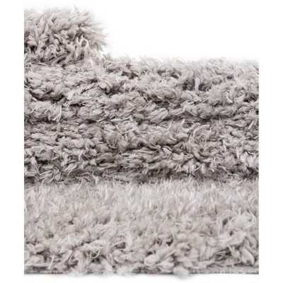 Silver Screen Shag 4x6 ft Rectangular Area Rug with Braided Fringe