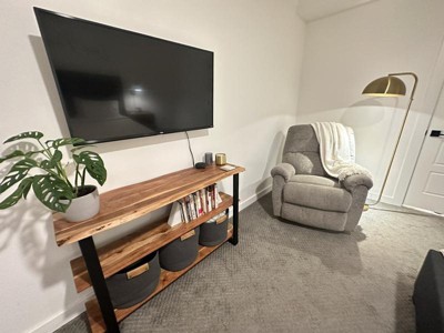 Guest review image 1 of 2, zoom in
