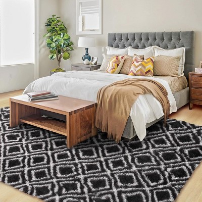 Soft Shaggy Diamond Runner Rug, Non-Slip Plush Carpet for Bedroom, Kids' Room & Living Room, Machine-Washable Fluffy Floor Mat