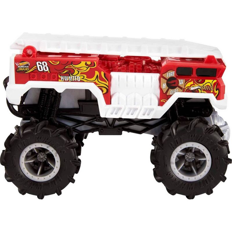 Hot Wheels Monster Trucks 1:24 Scale Remote Control 5-Alarm Vehicle, 2 of 6