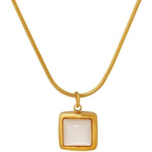 Clotth Seashell Pendant Necklaces – Summer Beach & Minimalist Gold & Stainless Steel Jewelry for Women - 1 of 4