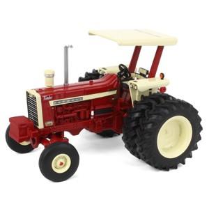 ERTL 1/32 Farmall 1206 w/ ROPS, Rear Duals & 3-point Hitch, 2023 Farm Show-Ages 14+ 44307-Reg - 1 of 4