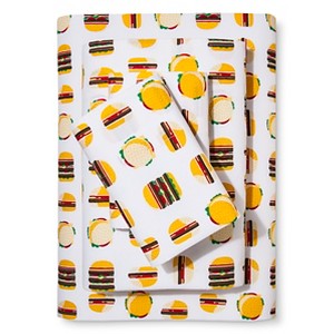 Full 4pc Hamburgers Printed 100% Cotton Sheet Set - Pillowfort , Yellow
