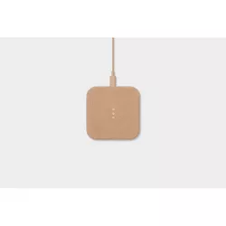 Courant Essentials CATCH:1 Single-Device Wireless Charger - Camel