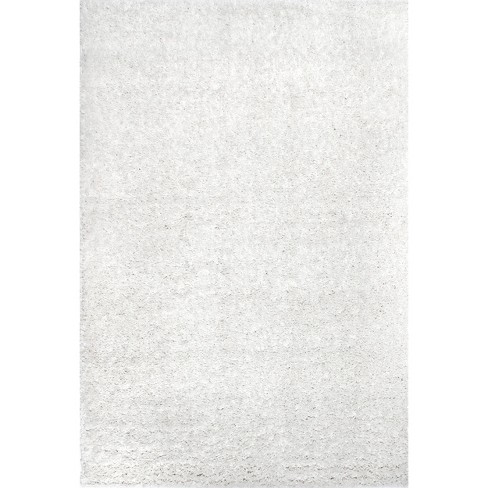 Safavieh Supreme Shag Hand-Woven Silver Area Rug (4' x 6') - Bed