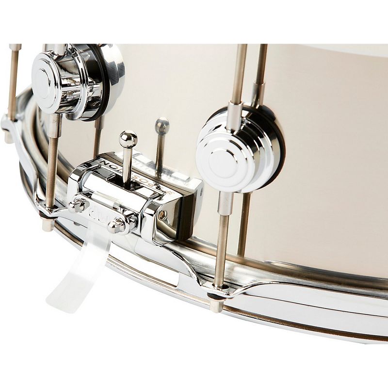DW Collector's Series Stainless Steel Snare Drum With Chrome Hardware 14 x 6.5 in. Polished, 4 of 6