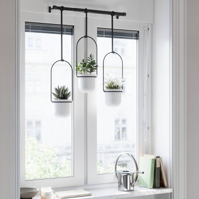 Triflora Adjustable White/Black Indoor Hanging Planter