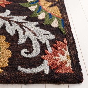 Blossom BLM565 Machine Made Tufted Rug - Safavieh - 1 of 4
