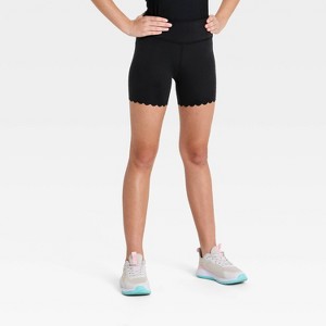 Shorts de ciclista con borde festoneado para niña - All In Motion™