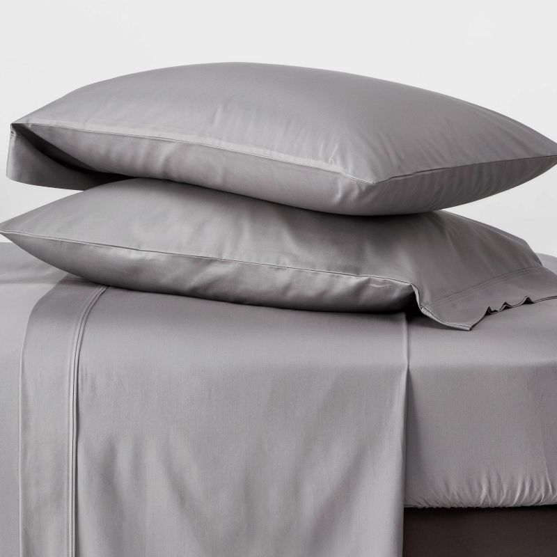 800 Thread Count Solid Sheet Set - Threshold™, 3 of 9