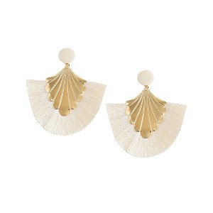 SOHI Women's Off-White Aloha Drop Earrings - 1 of 4