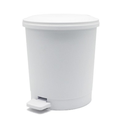LunaLulinlk 1.5 Gallon Round White Plastic Indoor Step Trash Can for Bathroom