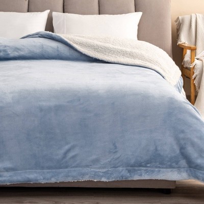 Cozy Solid Plush with Shearling Reverse Bed Blanket - Isla Jade